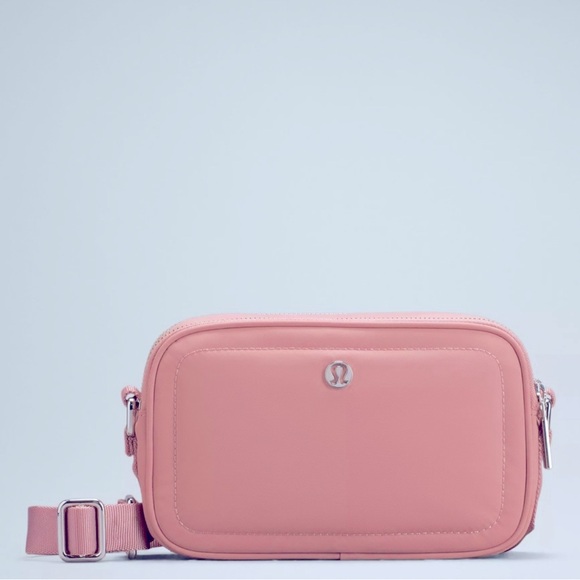 Lululemon crossbody ￼ - Picture 1 of 6